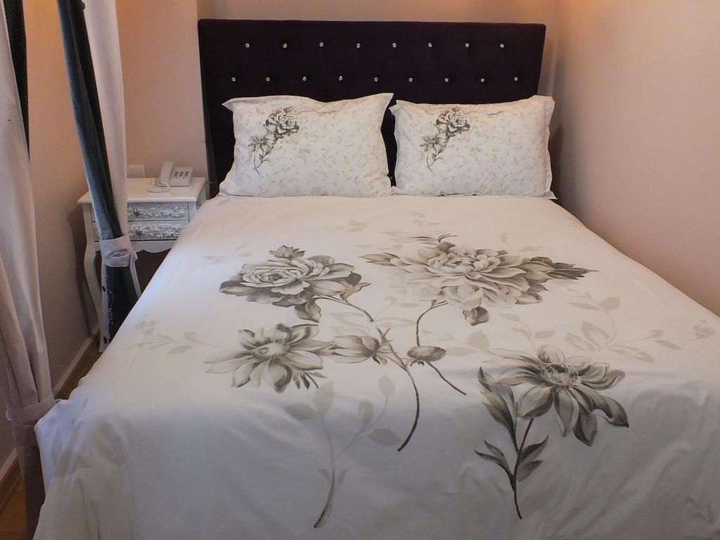 Yesim Suites Istanboel Buitenkant foto