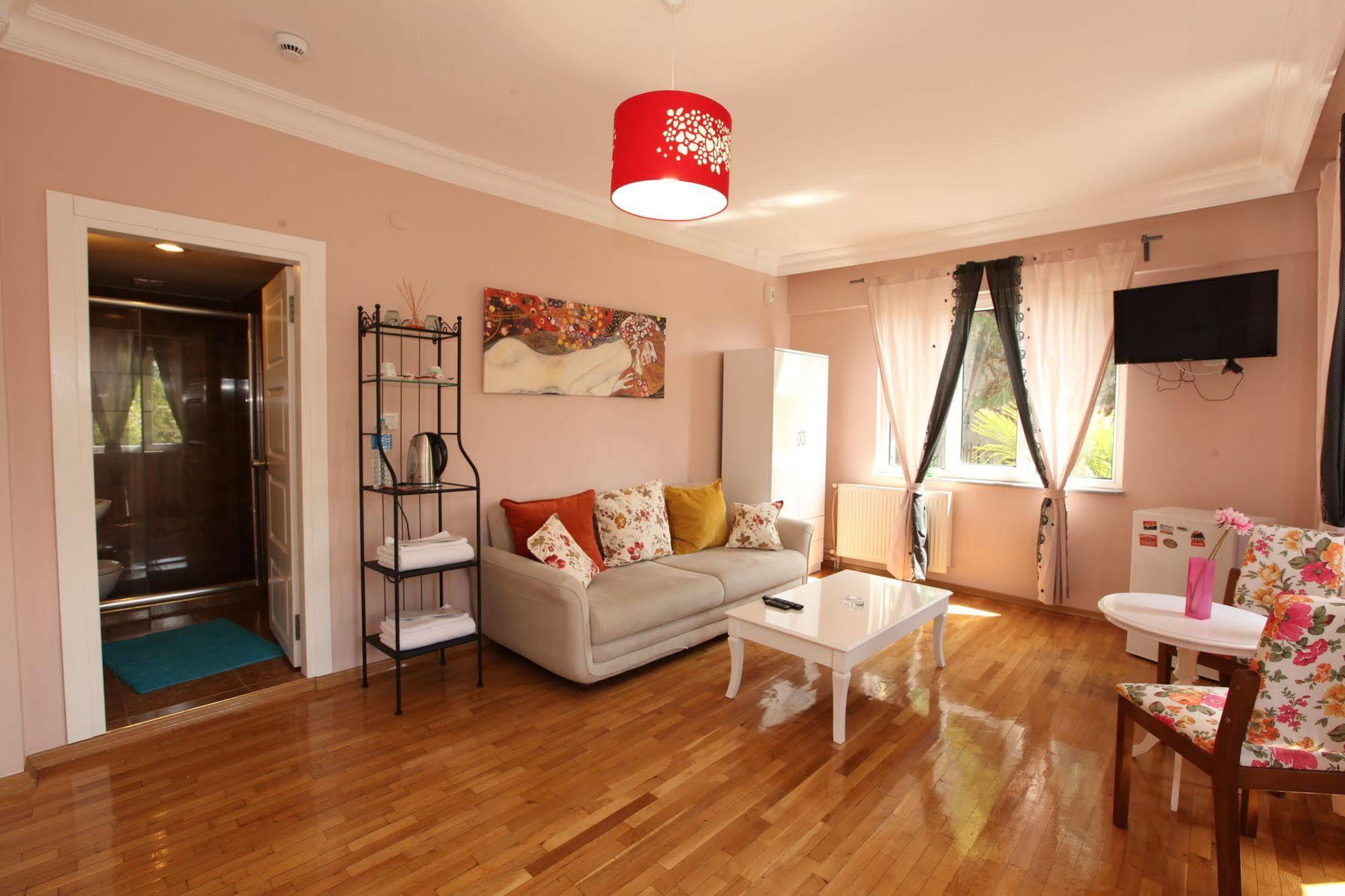 Yesim Suites Istanboel Buitenkant foto