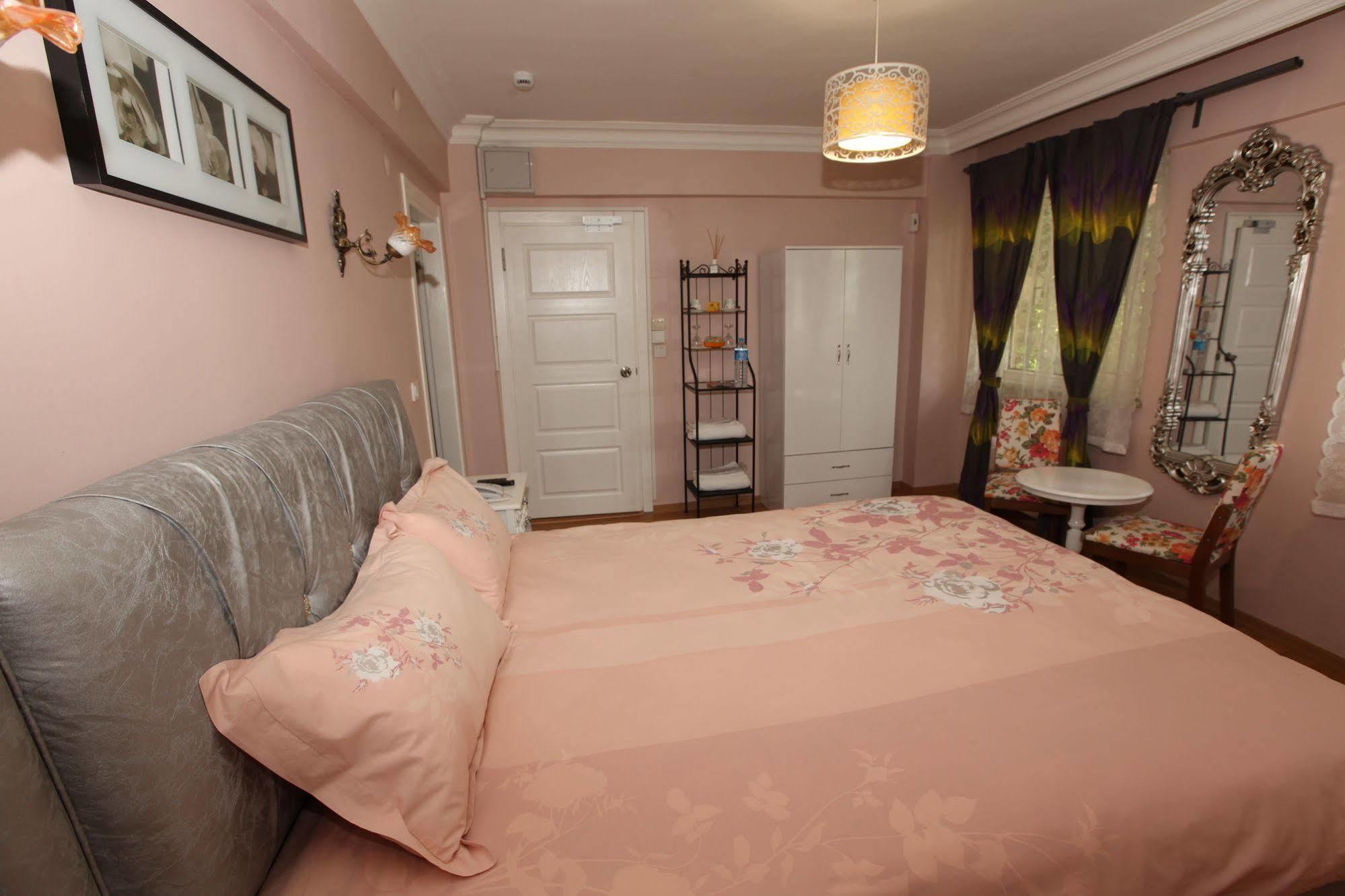 Yesim Suites Istanboel Buitenkant foto